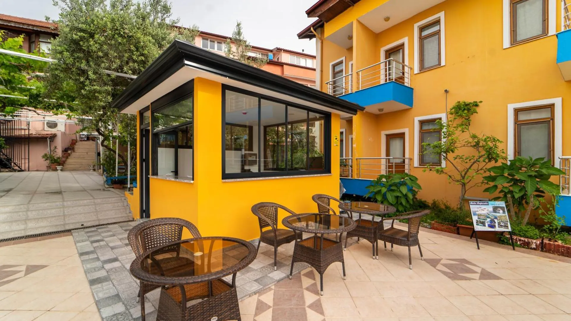 Suzanne Hotel & Restaurant Fethiye