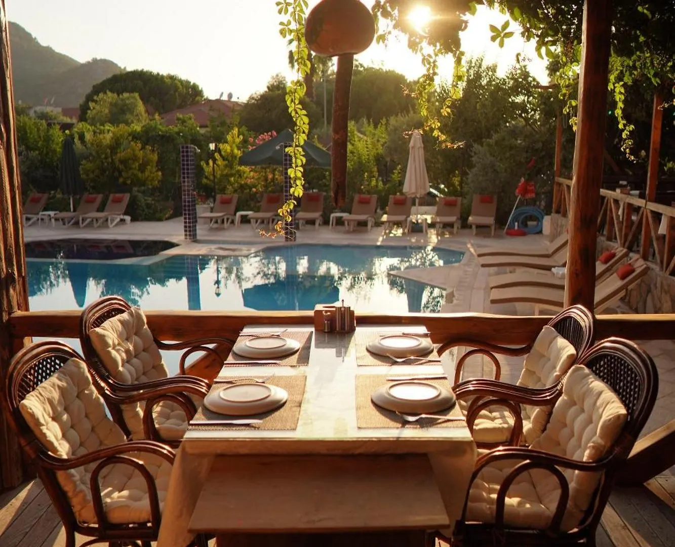 Suzanne Hotel & Restaurant Fethiye